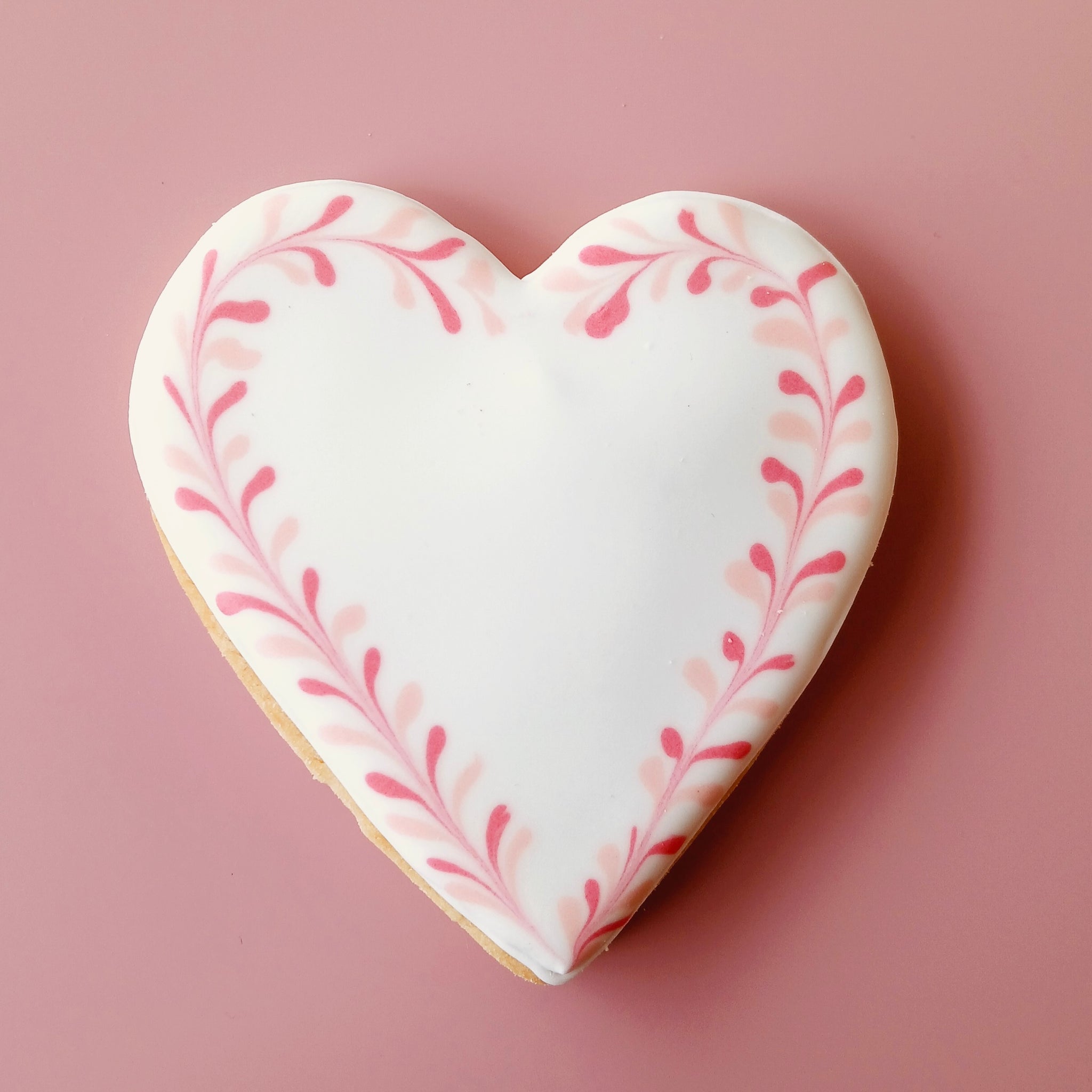 Valentine's Iced Cookie