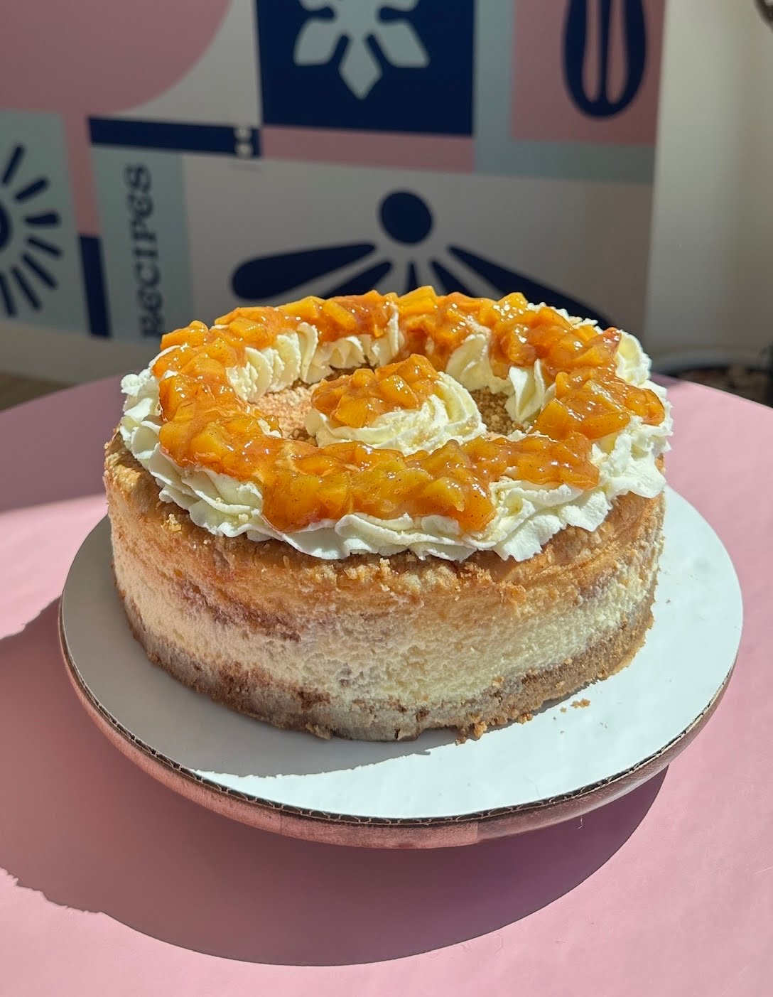 Peach Cobbler Cheesecake