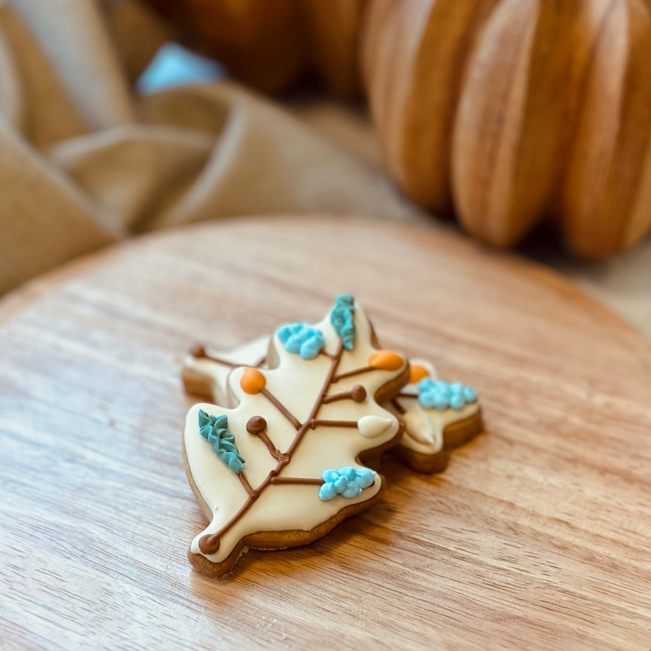 Fall Iced Leaf Cookie