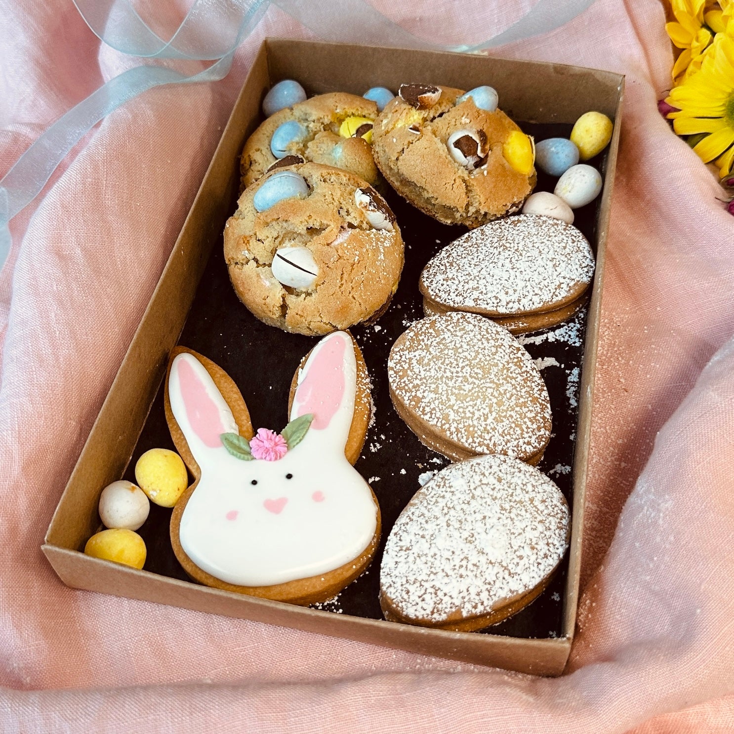 Easter Bunny & Cookies Box