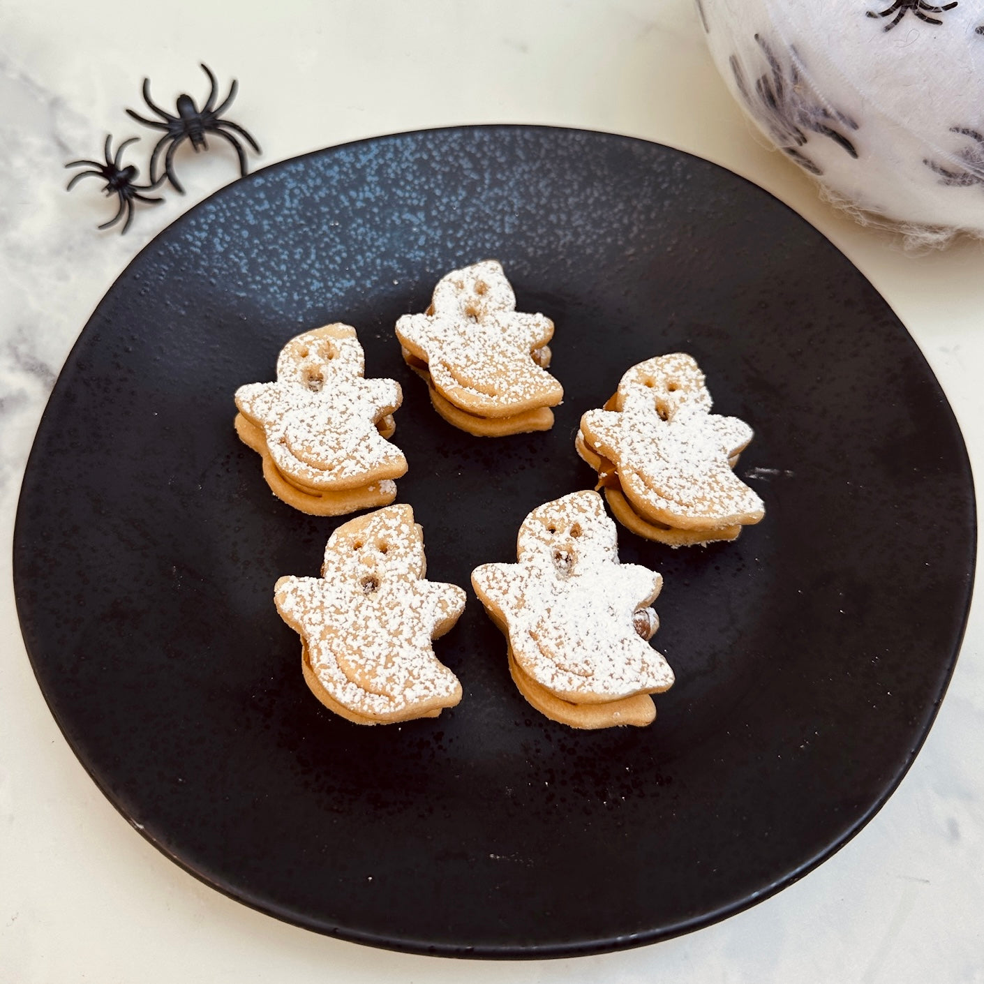 Ghost Alfajores
